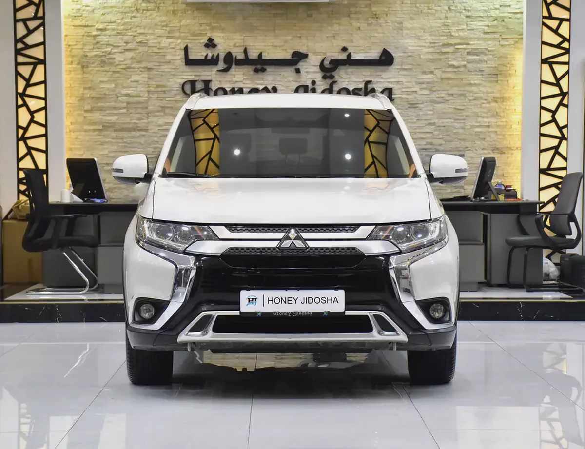 AED 872 EMi at 0% DP | Mitsubishi Outlander 4WD ( 2021 Model ) in White Color GCC Specs
