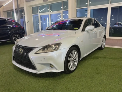 Lexus IS 300 -2008- GCC- FREE ACCIDENT - FULL OPTIONS—EXCELLENT CONDITIONS-1