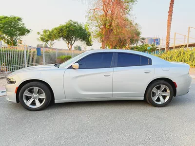 Dodge Charger SXT 2019 GCC! Perfect condition! Recently serviced!-3