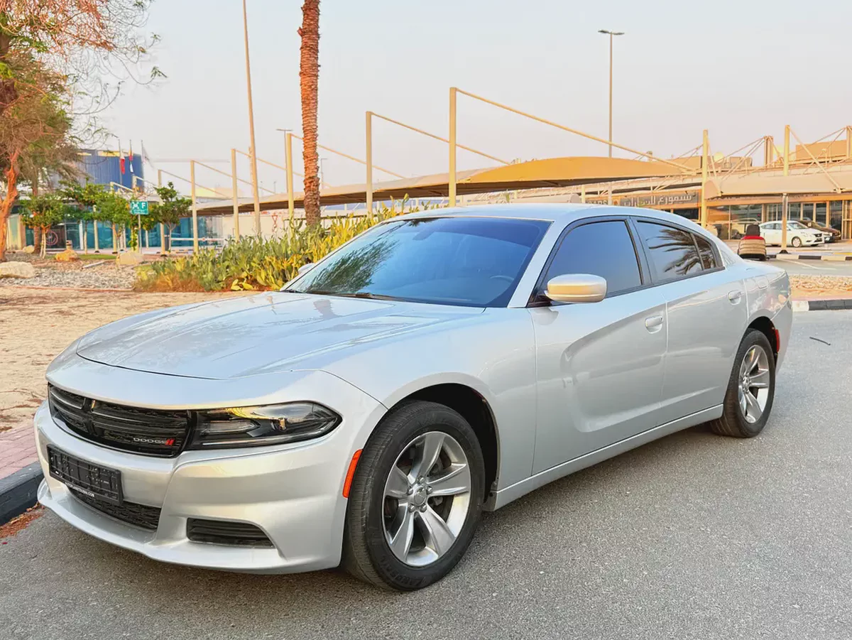 Dodge Charger SXT 2019 GCC! Perfect condition! Recently serviced!-4-4