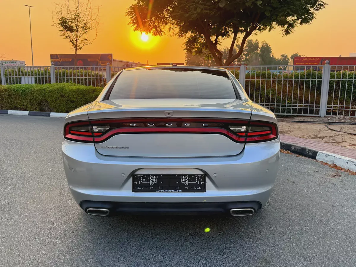 Dodge Charger SXT 2019 GCC! Perfect condition! Recently serviced!-5-5