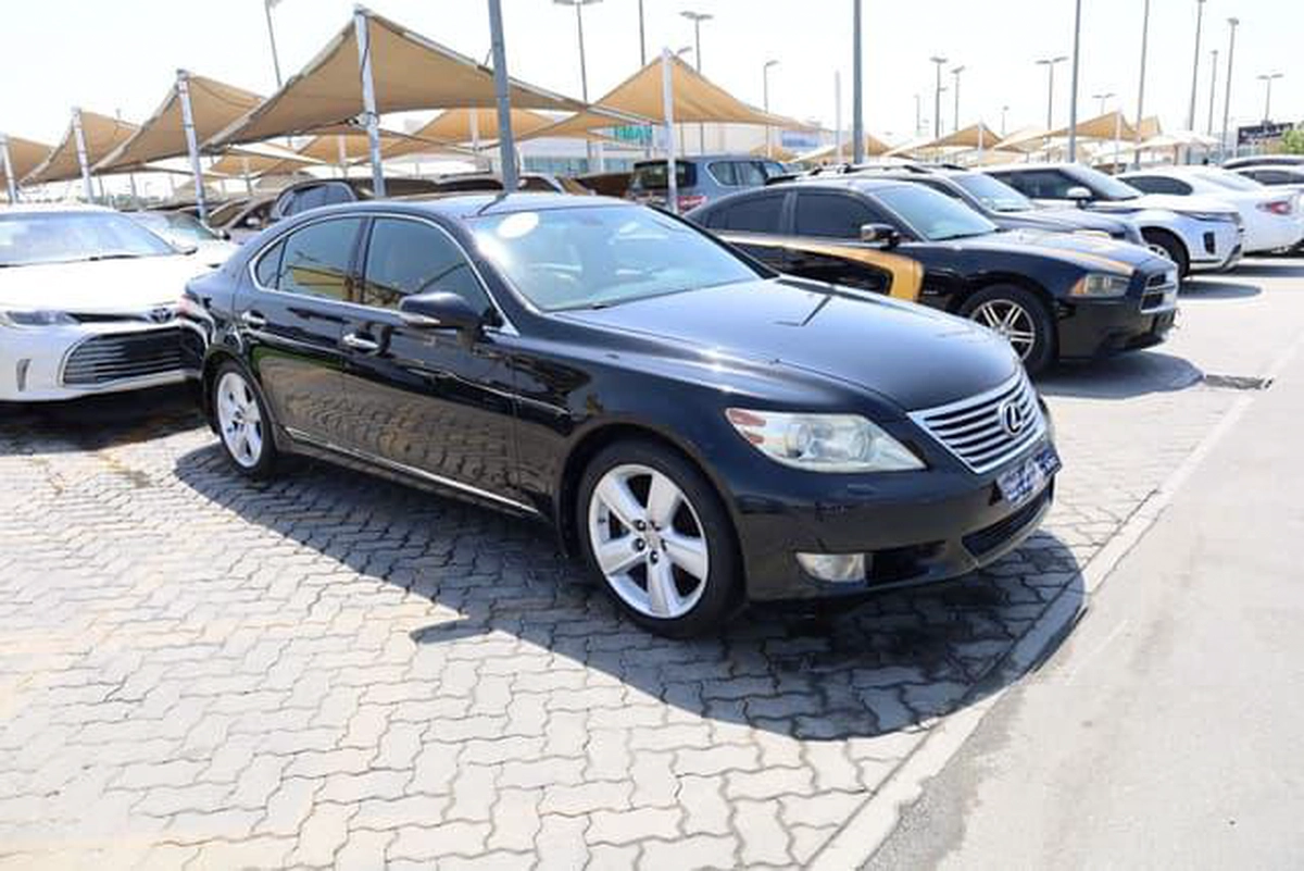 Used Lexus LS 460 4 door 4.6L SWB 2011-15-15