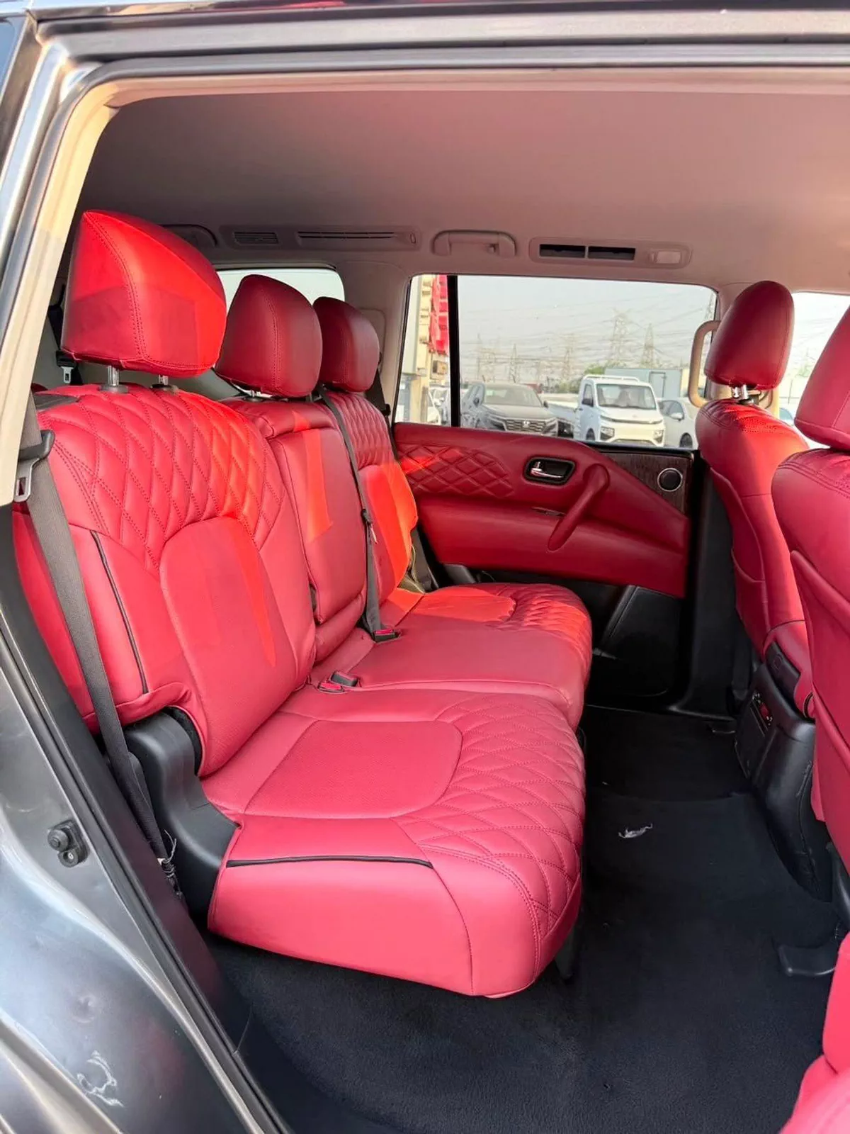 Nissan Armada SL-13-0