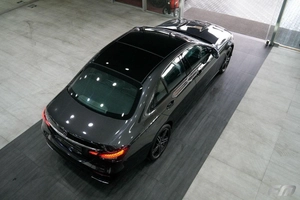 Mercedes Benz E300 PREMIUM PLUS HYBRID - IN ITS EXCELLENT CONDITION!!!