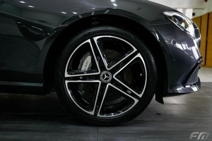 Mercedes Benz E300 PREMIUM PLUS HYBRID - IN ITS EXCELLENT CONDITION!!!