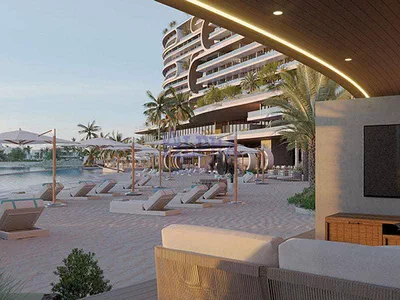 Luxurious Beachfront| Direct Seller | High floor-4