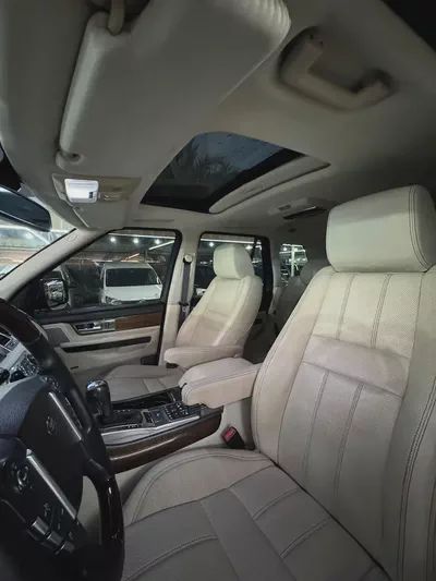 2012 Land Rover Range Rover Sport HSE GCC Specs in Excellent Condition-10