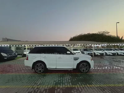 2012 Land Rover Range Rover Sport HSE GCC Specs in Excellent Condition-3