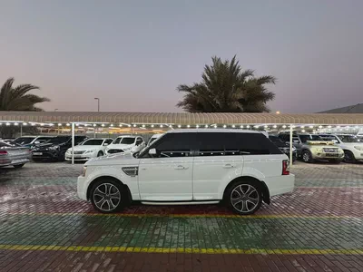 2012 Land Rover Range Rover Sport HSE GCC Specs in Excellent Condition-6