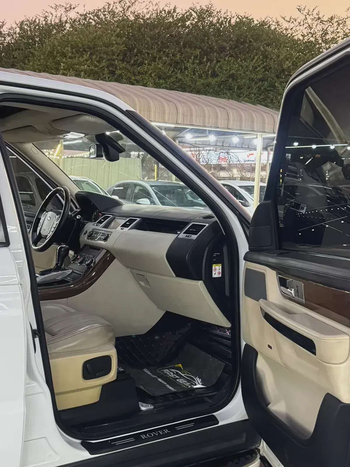 2012 Land Rover Range Rover Sport HSE GCC Specs in Excellent Condition-9-9