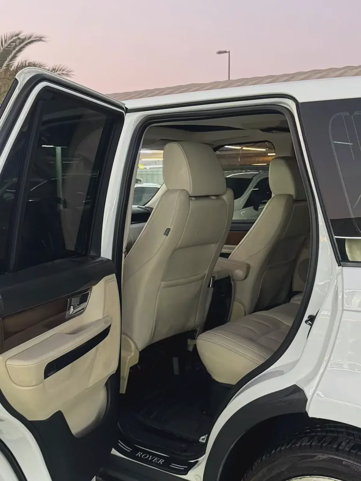 2012 Land Rover Range Rover Sport HSE GCC Specs in Excellent Condition-12-12