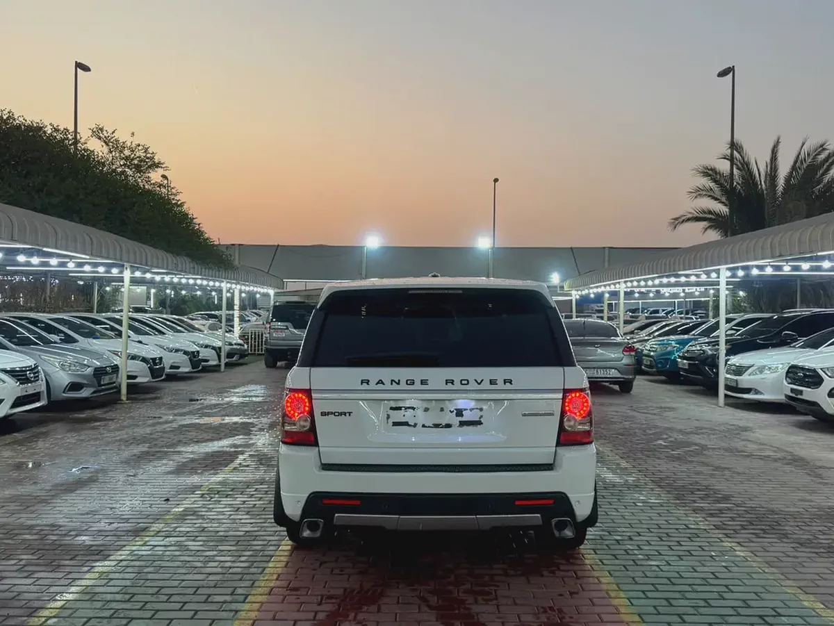 2012 Land Rover Range Rover Sport HSE GCC Specs in Excellent Condition-7-7