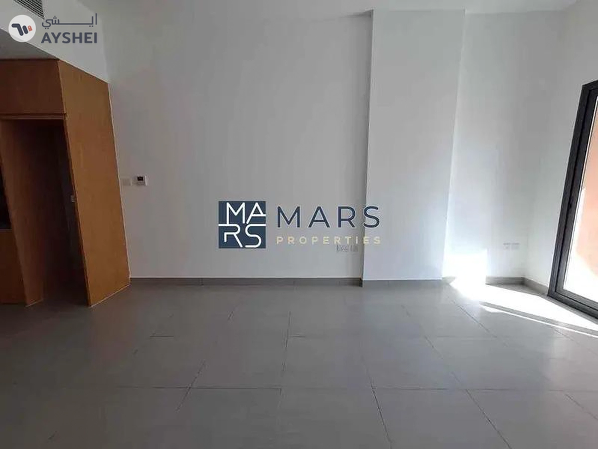 Private Balcony | Open View | Unfurnished-10-10