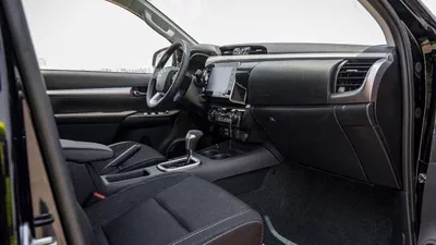 Toyota Hilux SGLX Toyota Hilux 2.4L Diesel AT 4x4 Full Option 2025-12