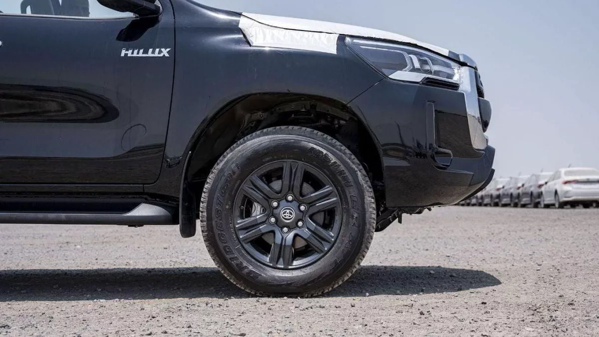 Toyota Hilux SGLX Toyota Hilux 2.4L Diesel AT 4x4 Full Option 2025-9-0