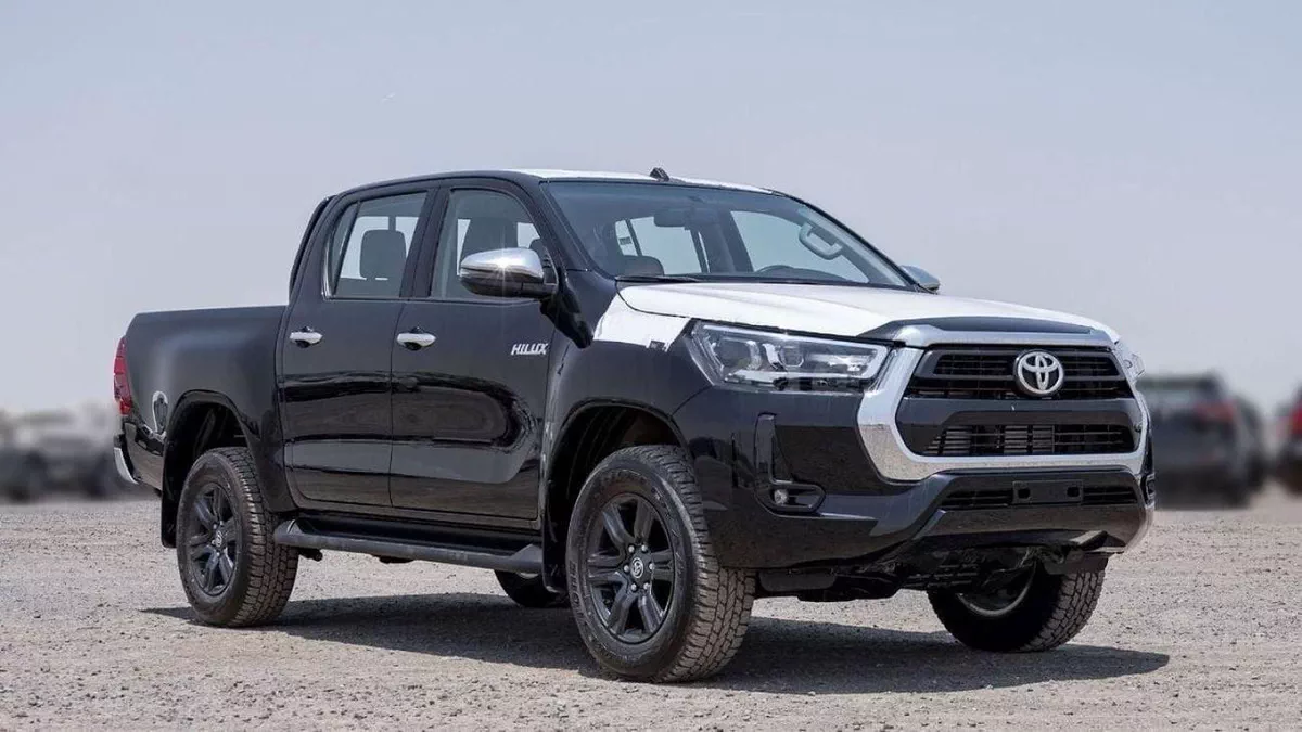 Toyota Hilux SGLX Toyota Hilux 2.4L Diesel AT 4x4 Full Option 2025