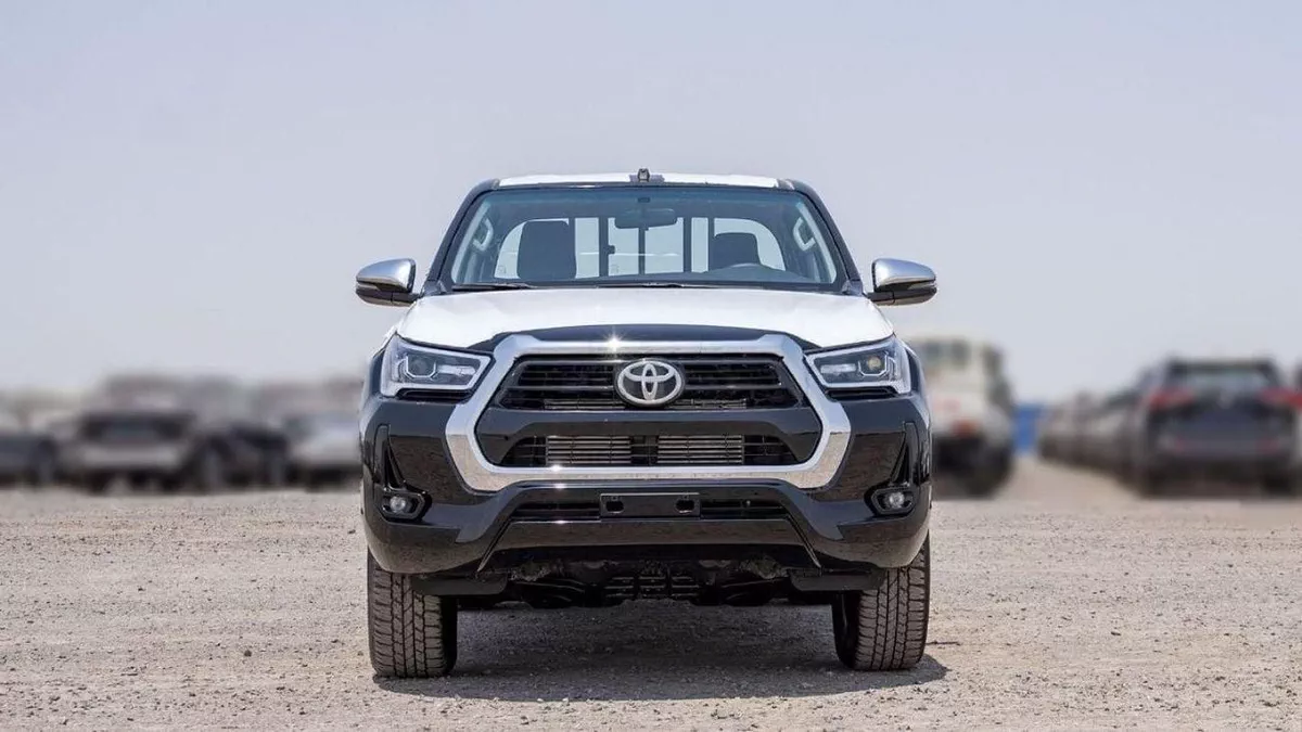 Toyota Hilux SGLX Toyota Hilux 2.4L Diesel AT 4x4 Full Option 2025-4-0