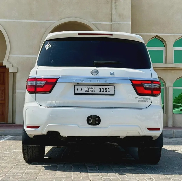 محول 2023 خليجي Nissan Patrol LE Platinum 2011 GCC Specs