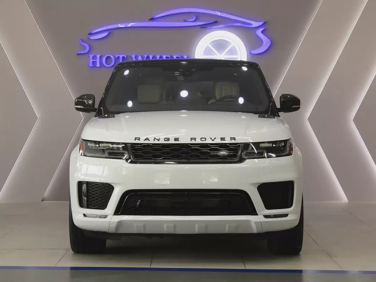 2018 - Land Rover Range Rover Sport HSE - Prestige Condition Perfect inside and out-2-2