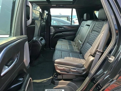 Cadillac Escalade Sport Platinum 6.2L AWD Original Paint 2021 GCC - AED 195,000 (AED 215,000)-15
