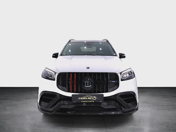 GLS 63 WITH FULL BRABUS 900 CARBON BODYKIT + PILOT SEATS + PREMIUM BRABUS INTERIOR + CARBON