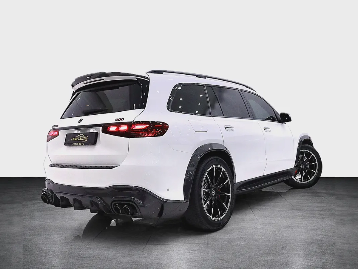 GLS 63 WITH FULL BRABUS 900 CARBON BODYKIT + PILOT SEATS + PREMIUM BRABUS INTERIOR + CARBON-3-3