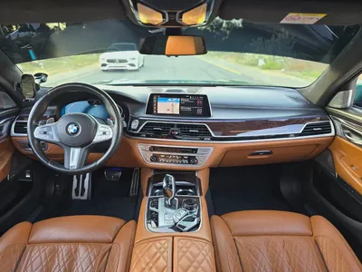 BMW 750Li xDrive 2020 GCC Specs - Luxury  Performance // Contraic serivce till 2027 // Full opi-8