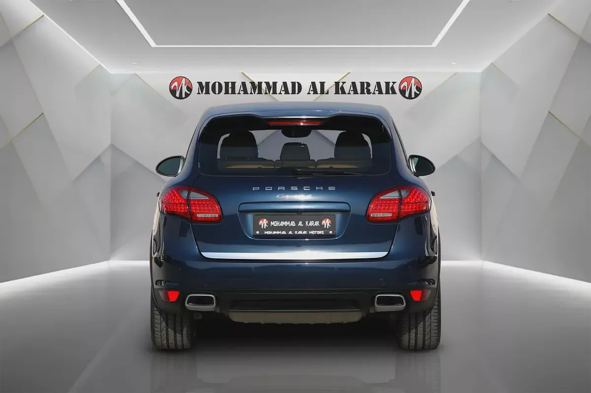 PORSCHE CAYENNE S - 2013 - GCC - FULLY LOADED - AMAZING CONDITION-3-3