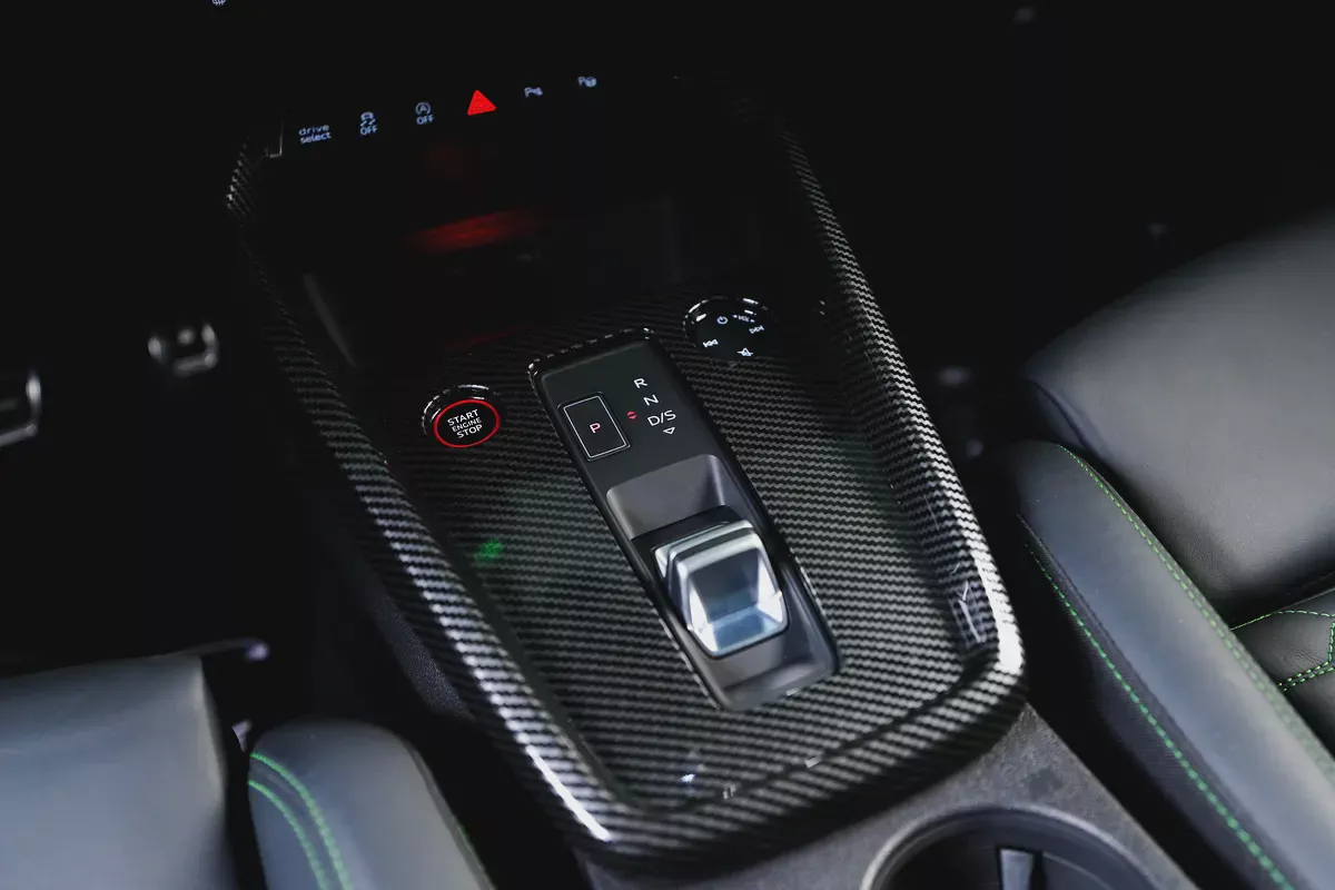 Audi RS3 Sedan-GCC-Exclusive Green Color-Full Leather Interior-Green Accents-Sports Exhaust-15-15