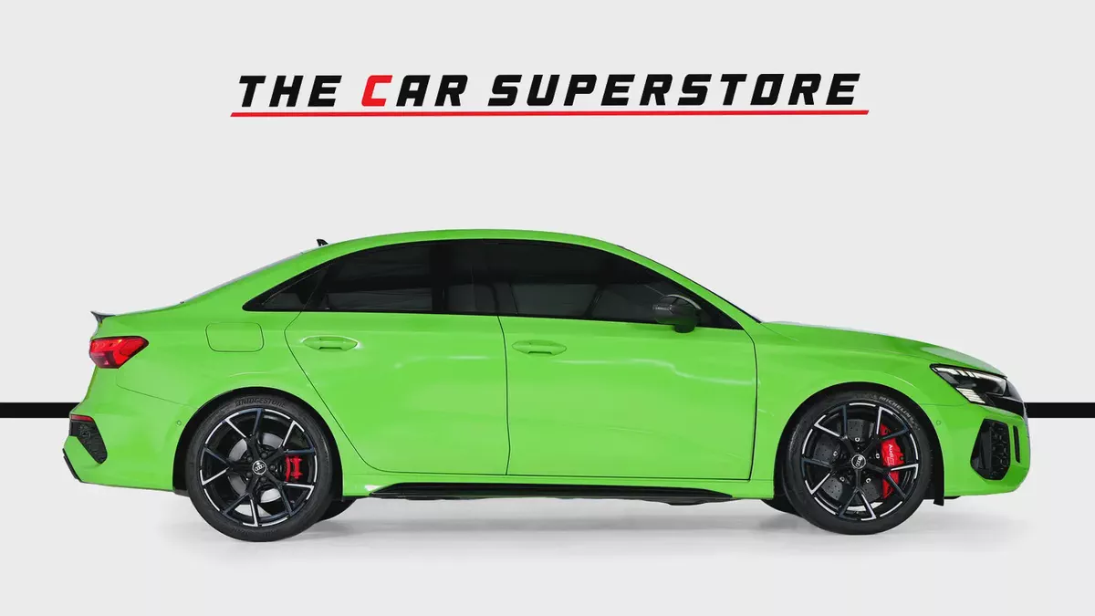 Audi RS3 Sedan-GCC-Exclusive Green Color-Full Leather Interior-Green Accents-Sports Exhaust-8-8