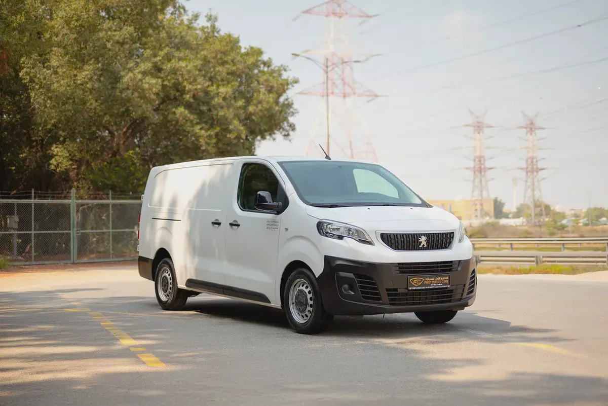 Peugeot Expert | Delivery Van | Automatic | GCC Specs | Ref#P01925-1-1