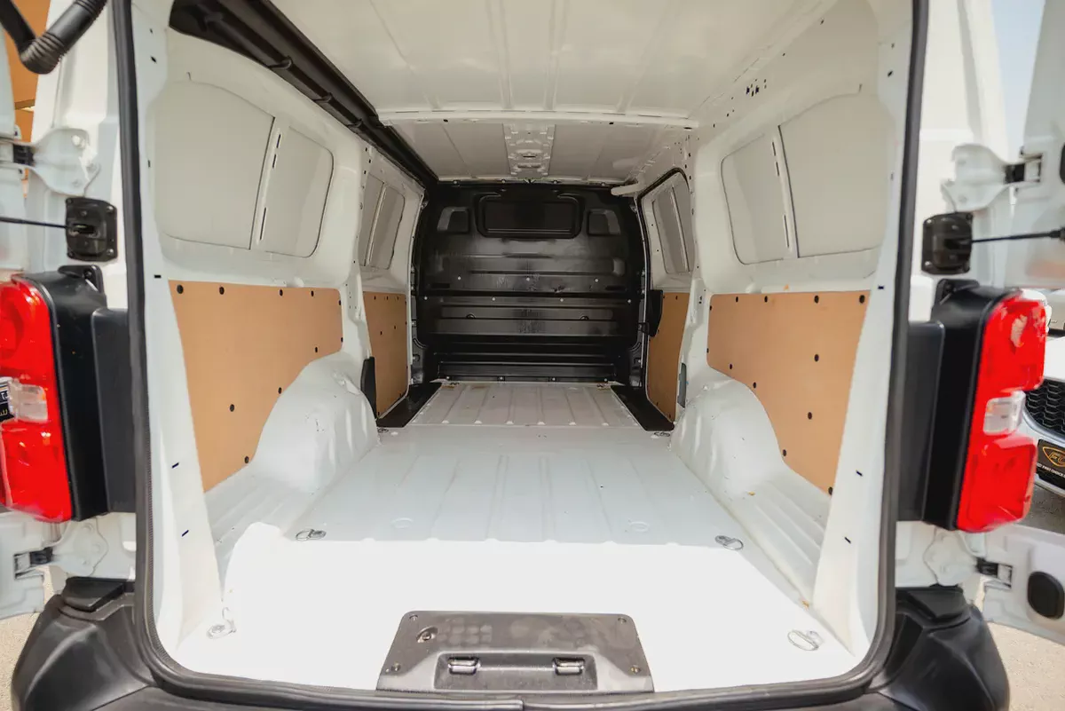 Peugeot Expert | Delivery Van | Automatic | GCC Specs | Ref#P01925-6-6