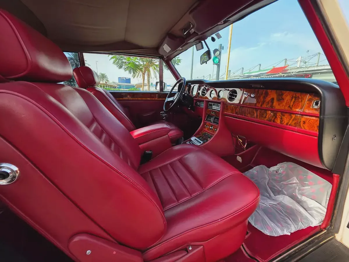 Rolls-Royce Corniche 1989 - Japanese Specs - Classic Luxury-12-12