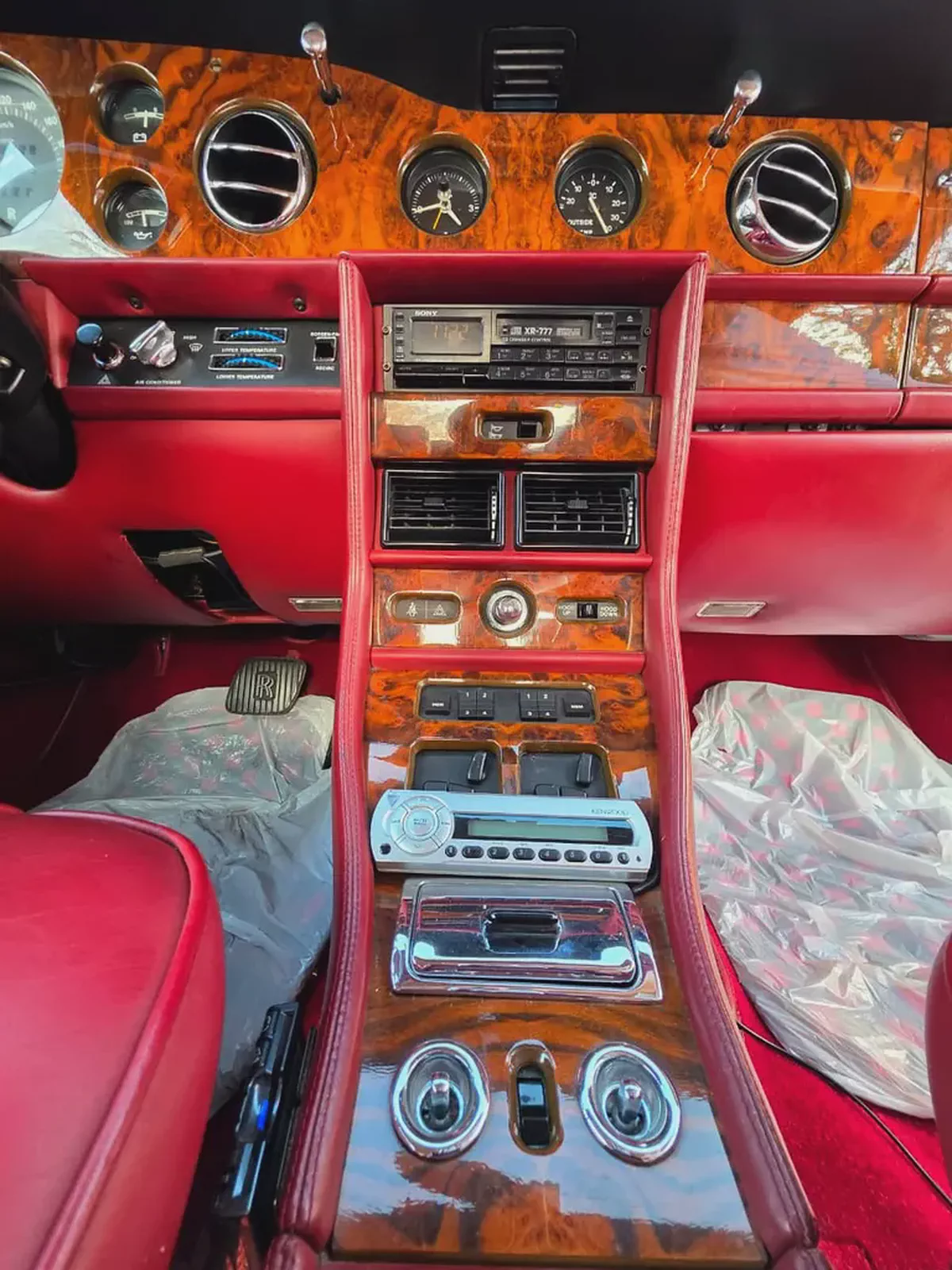 Rolls-Royce Corniche 1989 - Japanese Specs - Classic Luxury-16-16