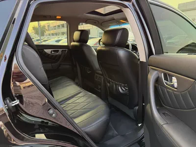 Infiniti QX70 - 2018  Gulf Specs, Full Option, Accident-Free-11