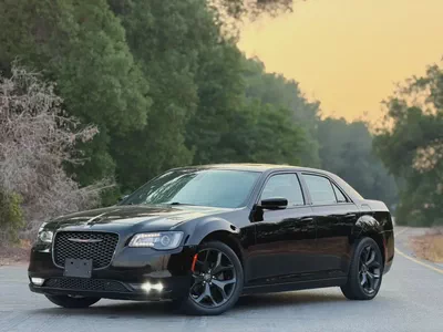 2021 Chrysler 300S | Sporty V6 | American Specs | Perfect condition-2