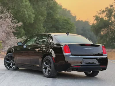 2021 Chrysler 300S | Sporty V6 | American Specs | Perfect condition-5