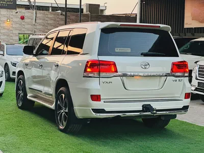 Toyota Land Cruiser VXR 2016 GCC Specs تويوتا لاند كروزر VXR 2016 خليجي – V8 5.7L – فل أوبشن-9