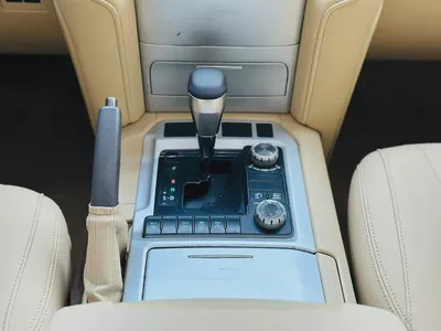 Toyota Land Cruiser VXR 2016 GCC Specs تويوتا لاند كروزر VXR 2016 خليجي – V8 5.7L – فل أوبشن-14