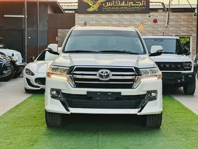 Toyota Land Cruiser VXR 2016 GCC Specs تويوتا لاند كروزر VXR 2016 خليجي – V8 5.7L – فل أوبشن-1