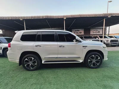 Toyota Land Cruiser VXR 2016 GCC Specs تويوتا لاند كروزر VXR 2016 خليجي – V8 5.7L – فل أوبشن-2