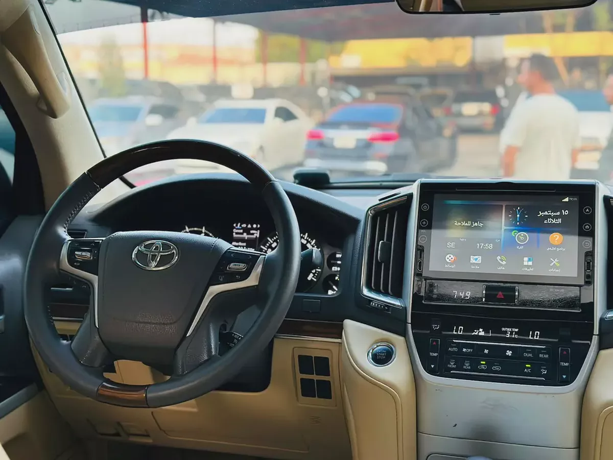 Toyota Land Cruiser VXR 2016 GCC Specs تويوتا لاند كروزر VXR 2016 خليجي – V8 5.7L – فل أوبشن-13-13