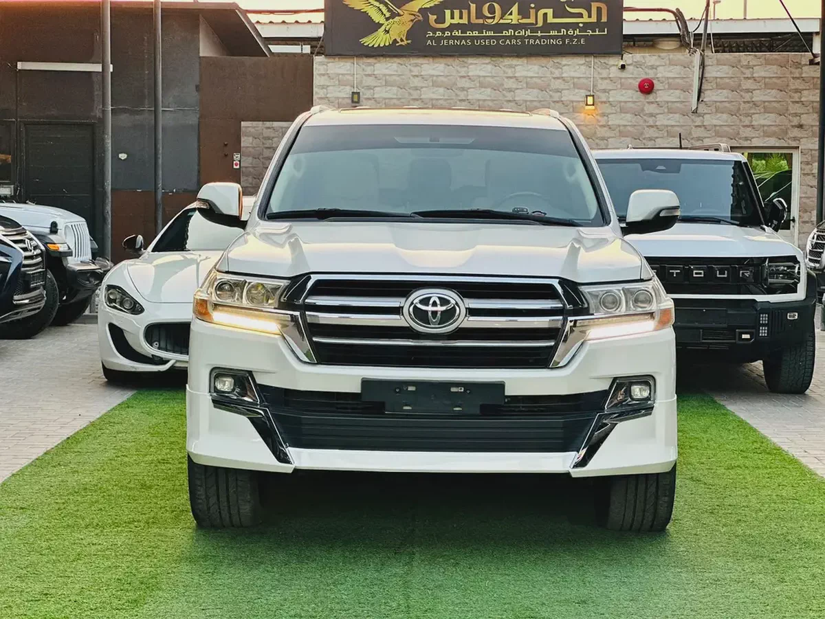 Toyota Land Cruiser VXR 2016 GCC Specs تويوتا لاند كروزر VXR 2016 خليجي – V8 5.7L – فل أوبشن-1-1