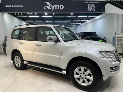 2017 Mitsubishi Pajero GLS 3.5L V6 with Sunroof 4WD // EMI Starts from 1,685 AED // 36 Months-0