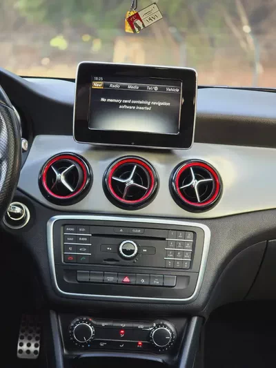 Mercedes-Benz CLA-Class 2016 CLA 250 4MATIC GCC Specs - Full opition - Perfect condition-9