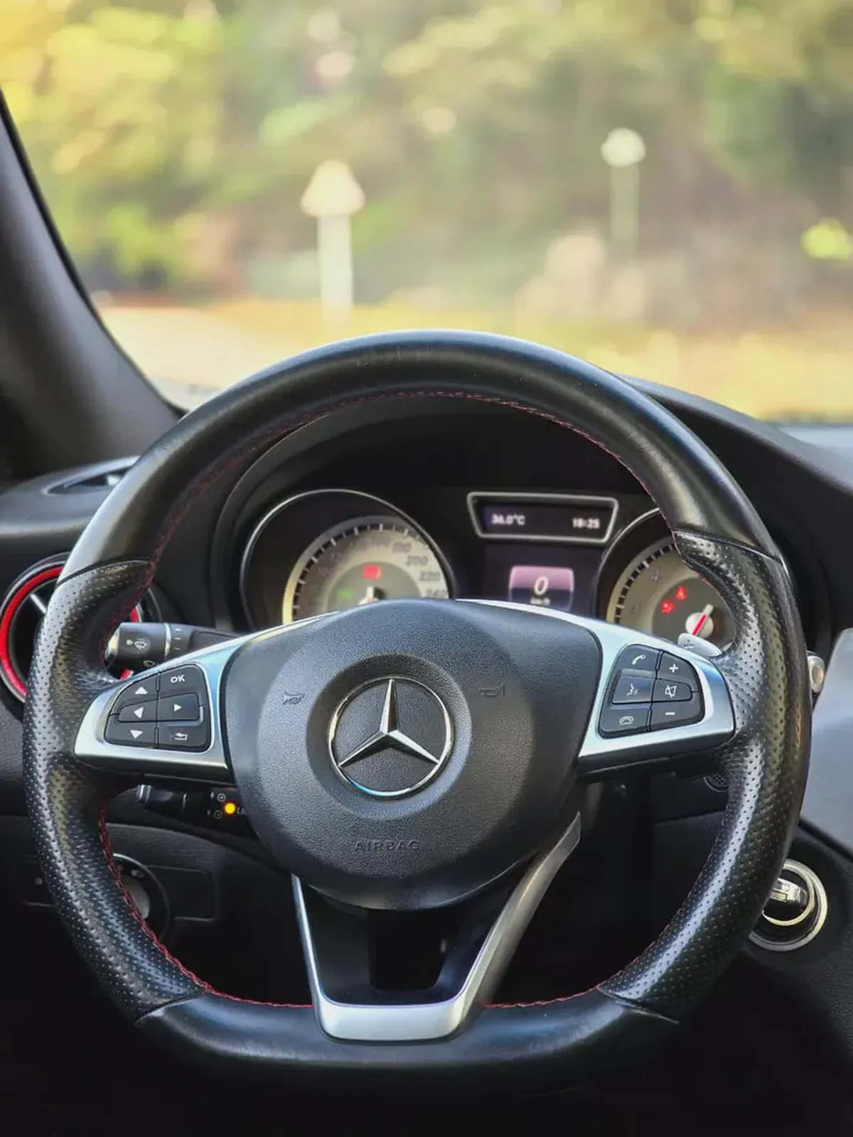 Mercedes-Benz CLA-Class 2016 CLA 250 4MATIC GCC Specs - Full opition - Perfect condition-10-10