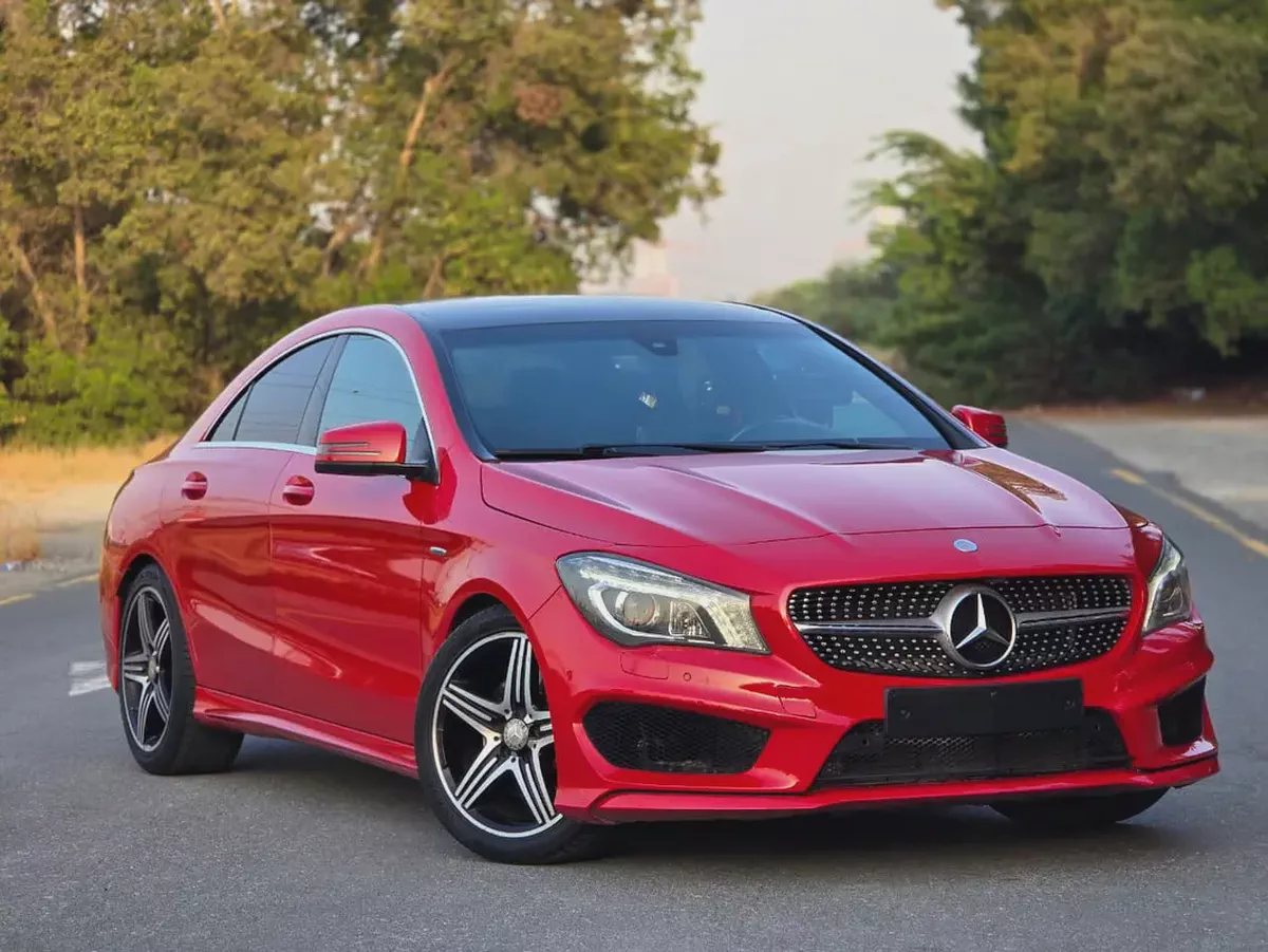 Mercedes-Benz CLA-Class 2016 CLA 250 4MATIC GCC Specs - Full opition - Perfect condition