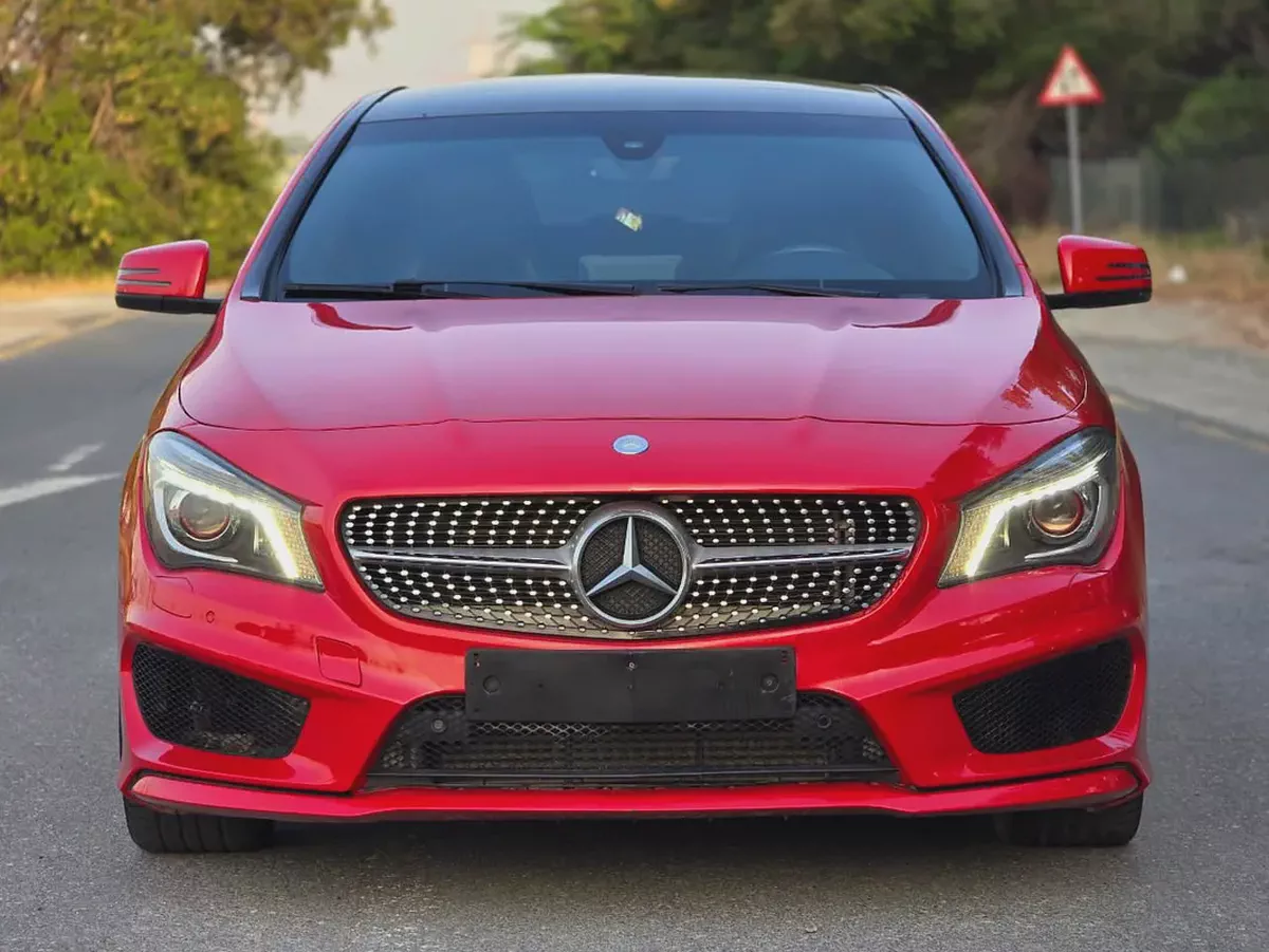 Mercedes-Benz CLA-Class 2016 CLA 250 4MATIC GCC Specs - Full opition - Perfect condition-1-1