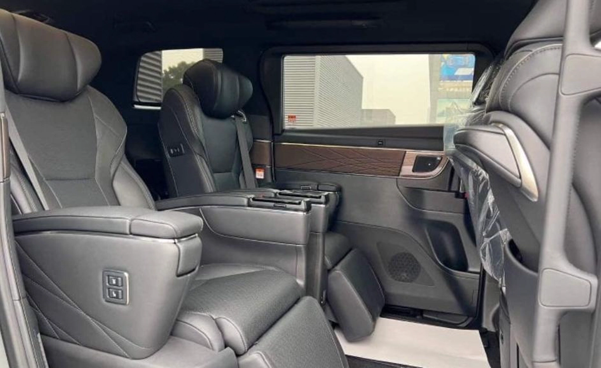 New 2024 Toyota Alphard-3-3