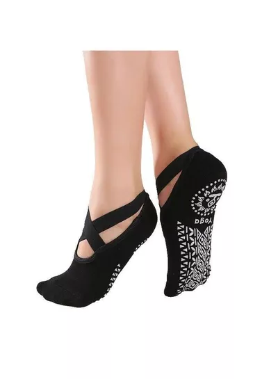 Women’s Non-Slip Pilates Socks with Cross Strap Design, Grip Bottom Yoga Socks, Breathable Cotton Ballet Socks, Low-Cut Ankle Socks for Yoga, Pilates, Barre, Dance, Gym, Fitness and Home Workouts-1